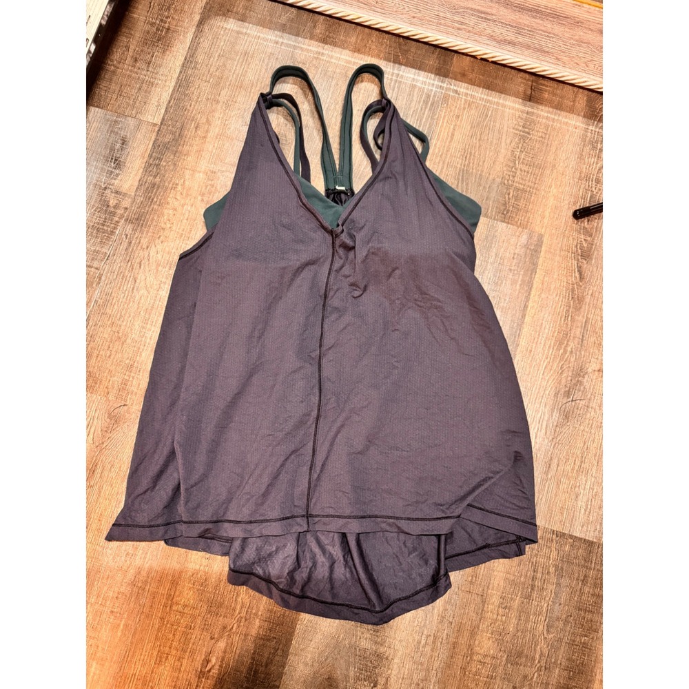 Lululemon 2-in-1 Strappy Built-In Bra Yoga Tank Top Navy Teal Womens Size 8